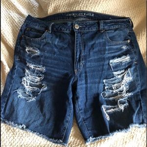American Eagle Outfitters Bermuda Shorts
